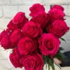 Букет красных роз сорта Хот Спот